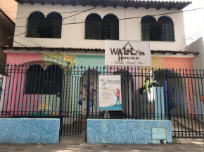 Отель Wally's House Hostel  Белу-Оризонте